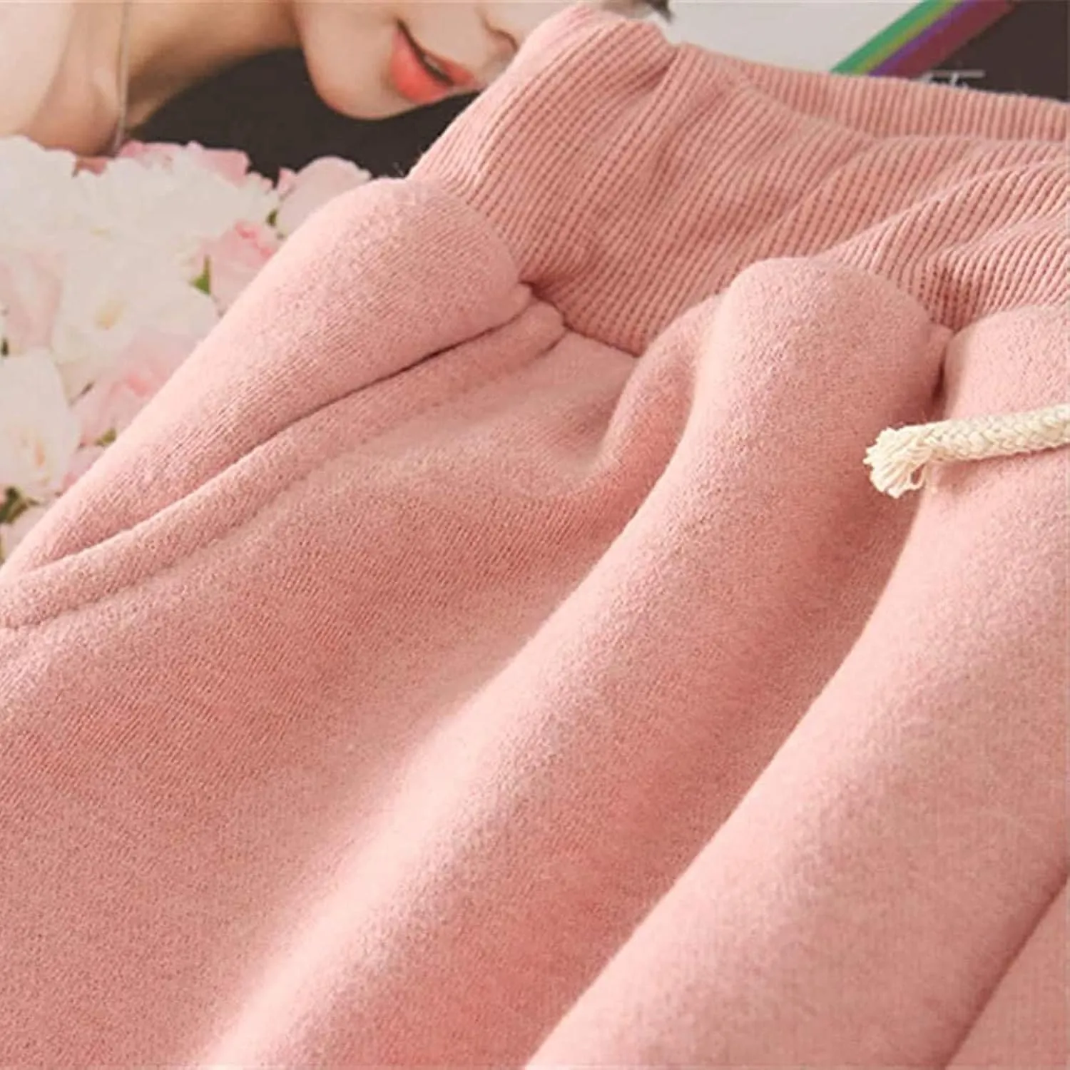 Fleece Lined Sweatpants Womens Thick Sherpa Joggers Winter Pants for Women Thermal Lounge Running Pants with Pockets